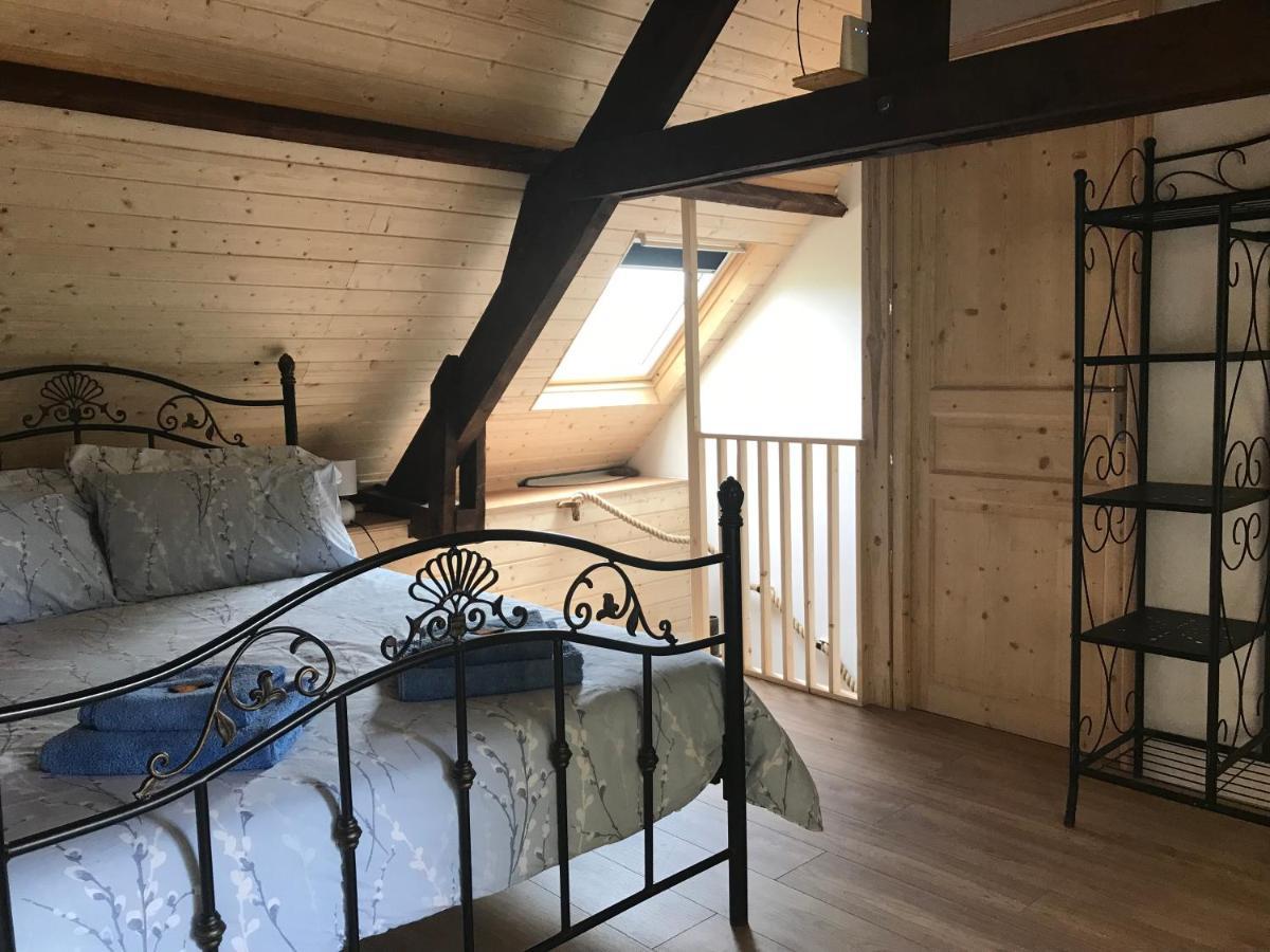 Ferme De Noyes Cottage Sourdeval Esterno foto